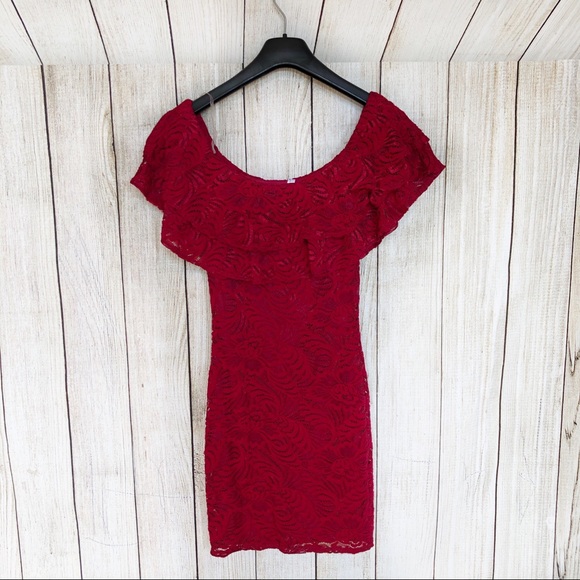 cherry mellow Dresses & Skirts - Small Red Lace Stretchy Off Shoulder Midi Dress